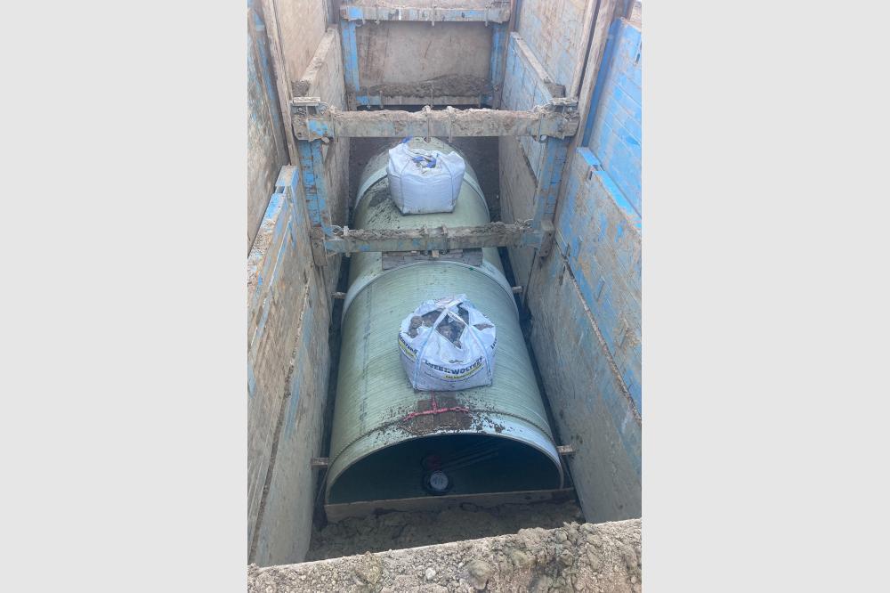 Gro&szlig;dimensionierte GFK-Rohre von Amiblu punkten bei der Verlegung