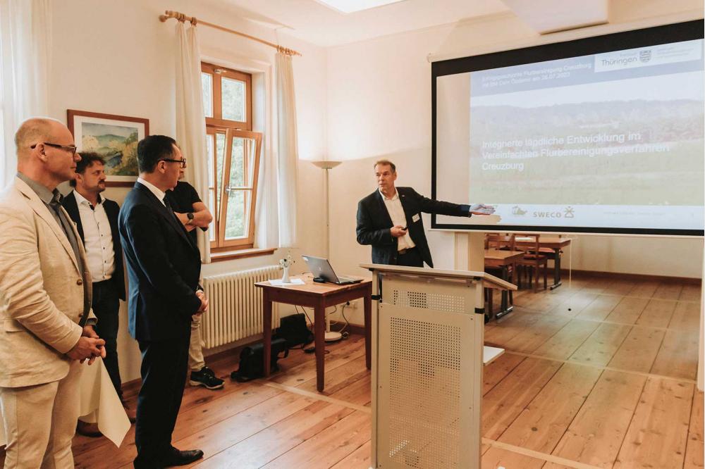 Bundesminister Cem Özdemir besucht Sweco-Projekt