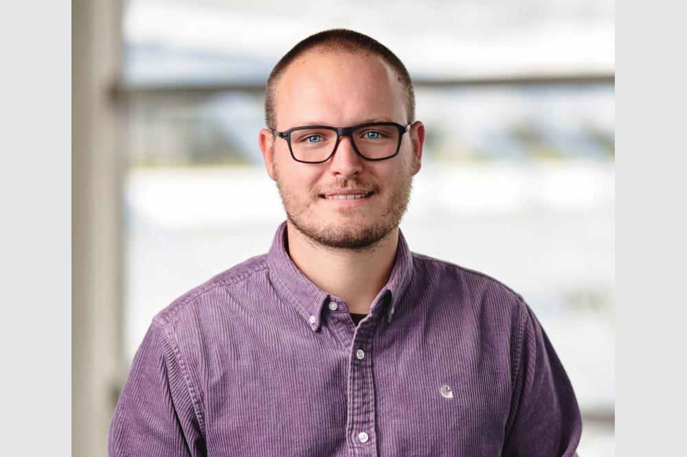 Bis zu 700 Sitzungssäle werden mit mobiler Videokonferenztechnik ausgestattet