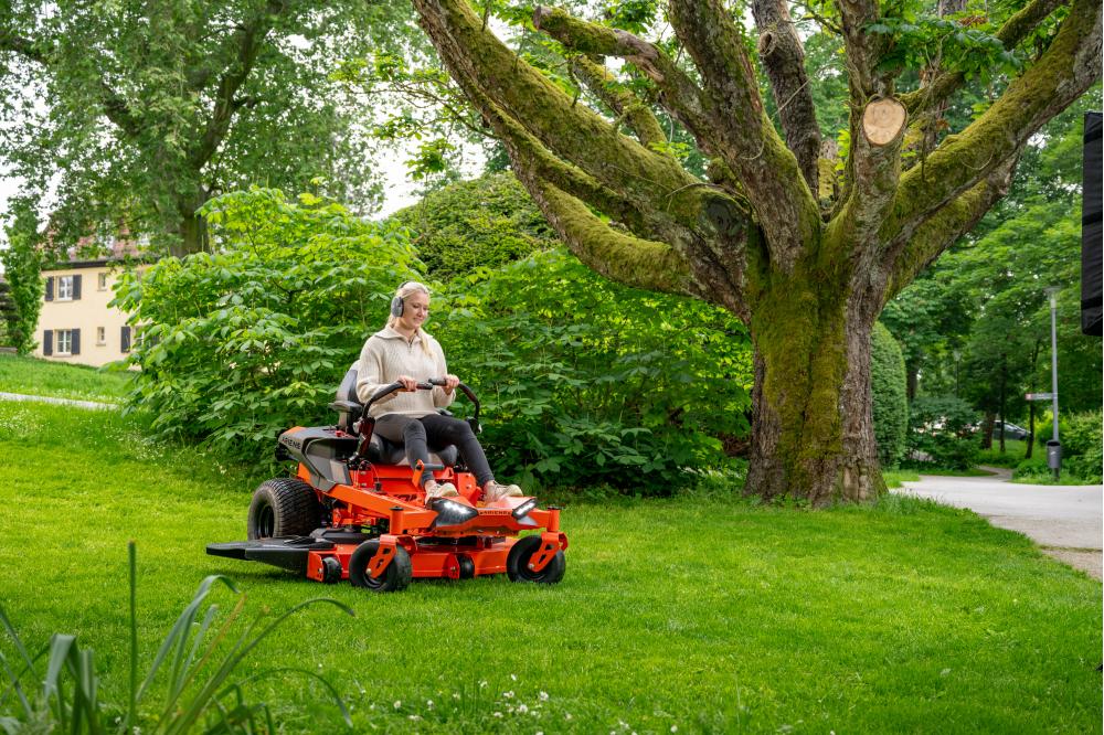 Überarbeiteter Zero-Turn-Mäher