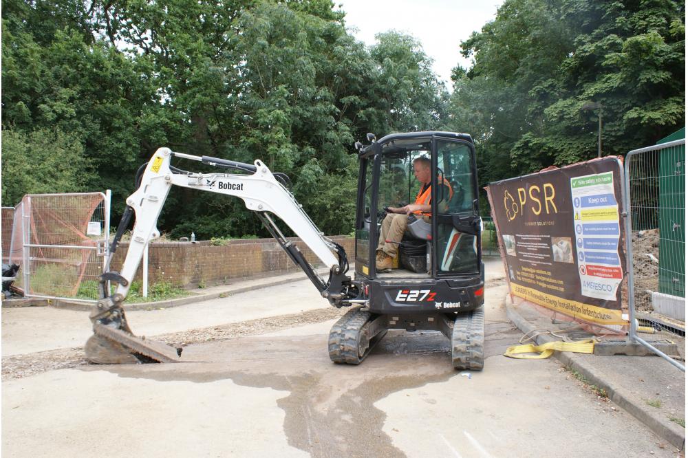 Neue Bobcat-Flotte für Projekte im Bereich erneuerbare Energien und Entwässerung  