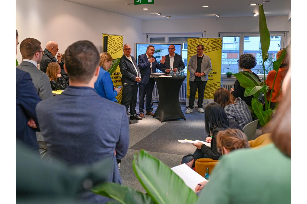 Stadt Hanau &uuml;bernimmt Kaufhaus