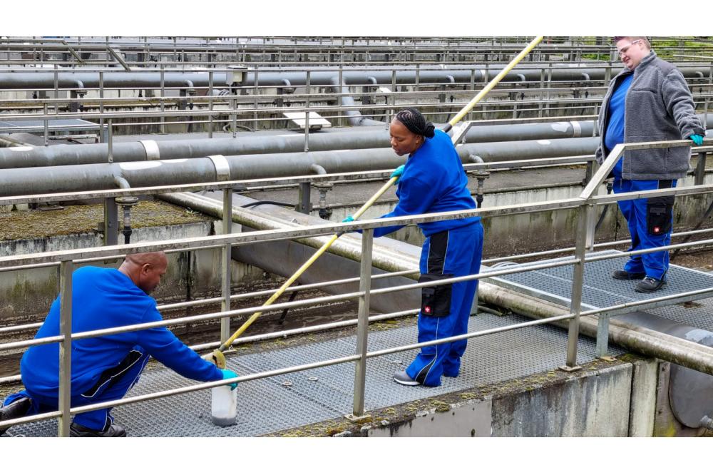 Gemeinsames Jobtraining auf der Kl&auml;ranlage Radevormwald