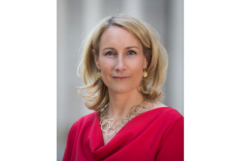 PwC-Studie: Verg&uuml;tung im &ouml;ffentlichen Sektor muss transparenter werden