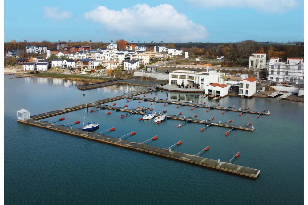 F&uuml;rs Hafendorf an Leipzigs Hainer See wird jetzt gr&uuml;ne W&auml;rme aus dem Wasser gewonnen