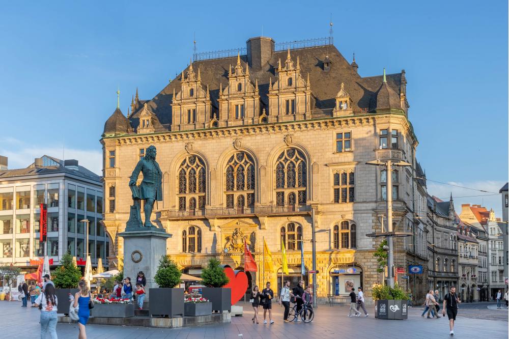 Gebäude intelligent managen – Digitale Kompetenz für kommunale Zukunftsstrategien