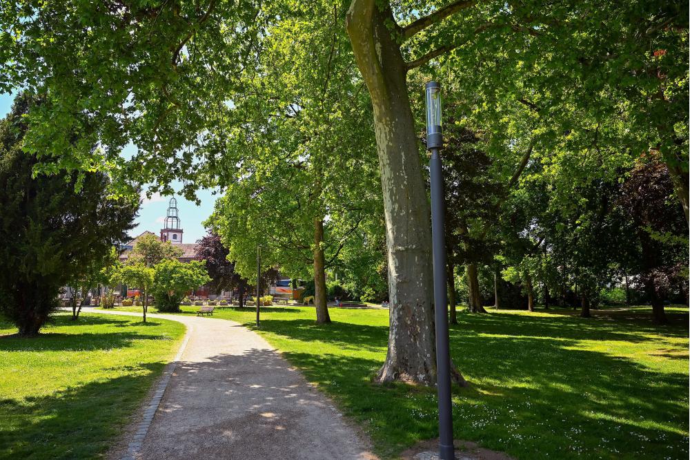 Neue smarte Laternen im Schlossgarten