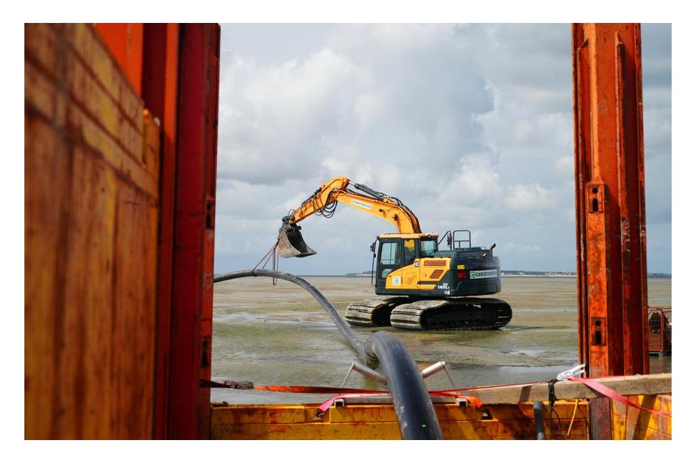 Leitungsverlegung im Wattenmeer